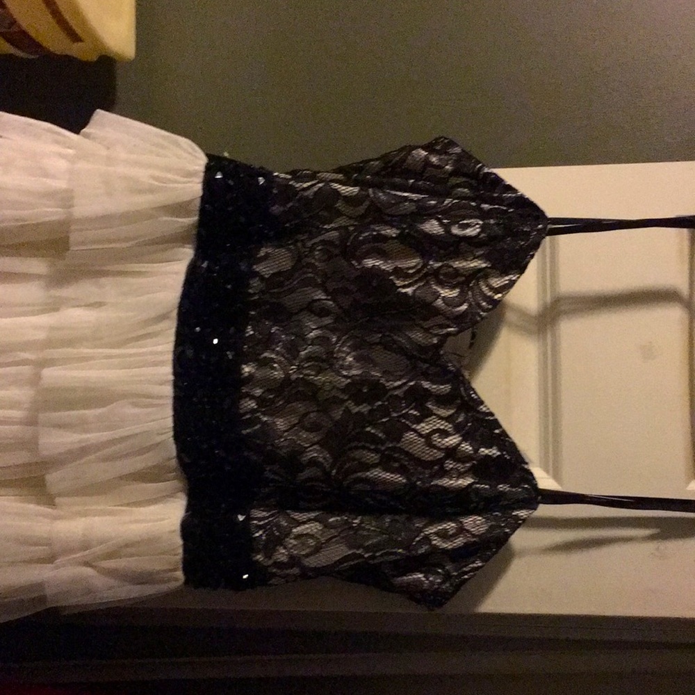deb black and white dress